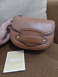 (Kategori: ) berada di . Dikirim oleh nio.bodyshop (ID iklan 1384960559, Gambar 1). Deskripsi: .