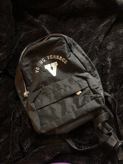 (Kategori: ) berada di . Dikirim oleh marionettes.preloved (ID iklan 1384956744, Gambar 1). Deskripsi: .