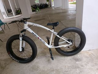 (Category: ) located in . Submitted by cycle.matter (Listing ID 1384970637, Image 1). Description: .