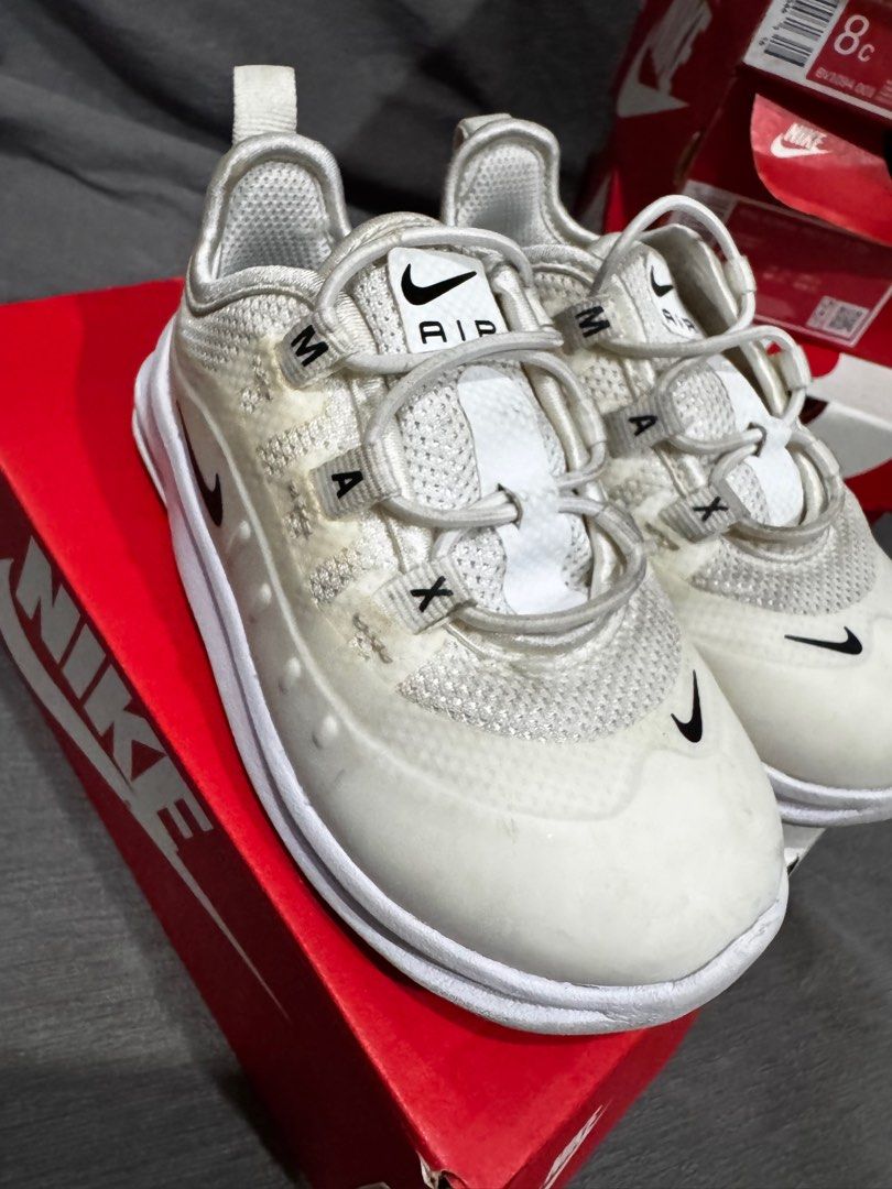 Nike airmax axis (Category: Babies & Kids Fashion) located in Marikina City. Submitted by gisellexx (Listing ID 1384912718, Image 1). Description: Nike Air Max Axis – Size 7C (Toddler) 👟 In good condition, but needs a deep clean ⚪ White colorway — which I now realize is not for my toddler 🤣 🧼 No damage or defects, just dirty from active play 📦 No box 💸 Price: ₱750 📌 RFS: Outgrown + not my baby’s color 😂.