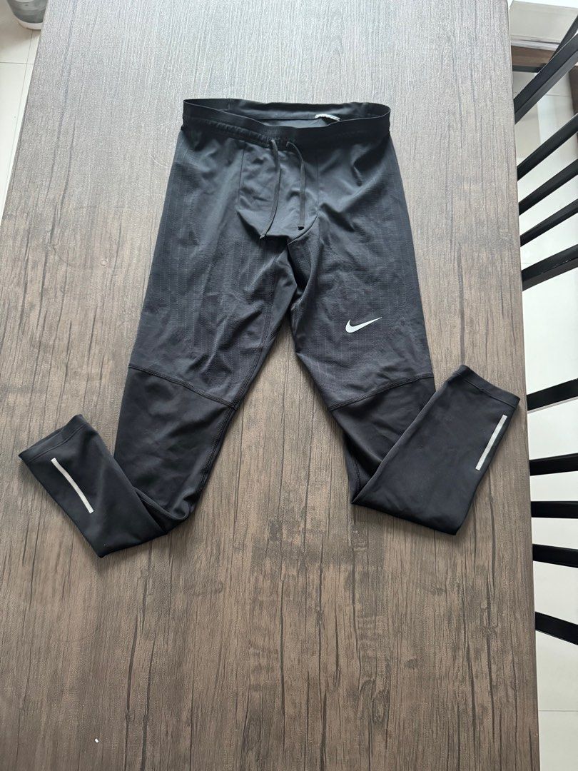 Nike Running Compression Pants (Category: Activewear) located in Manila. Submitted by handoverfist (Listing ID 1384949313, Image 3). Description: Bought for over 3k php Running tights Back pocket .