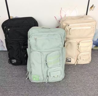 （分類：）位於 。 由 thrifterfinds 提交（商品編號 1384933028，圖片 1）。簡介： 。