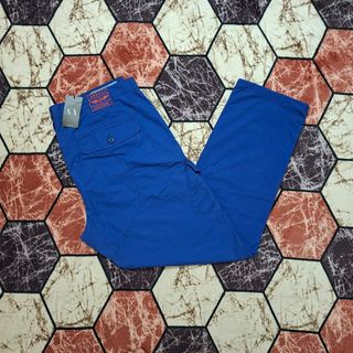(Kategori: ) berada di . Dikirim oleh doors.thrift (ID iklan 1384898779, Gambar 1). Deskripsi: .