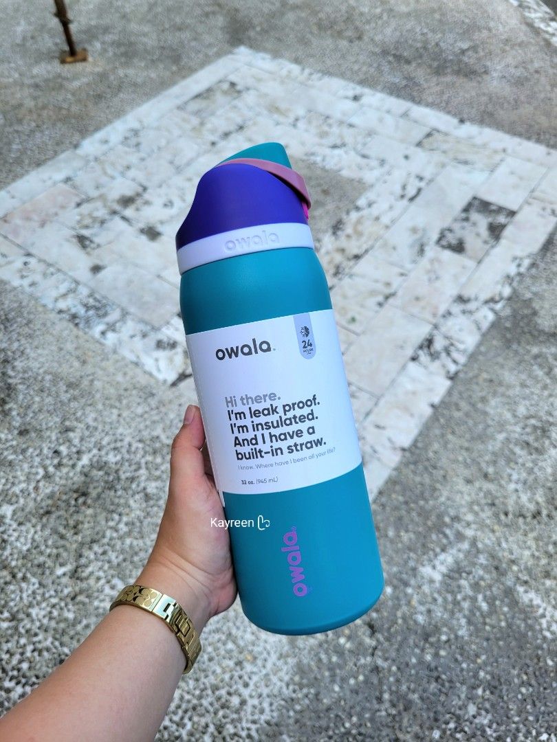 Owala 32oz FreeSip "SKI SLOPES" 💙☁️ (Category: Water Bottles & Tumblers) located in Quezon City. Submitted by Kayreen (Listing ID 1384898751, Image 1). Description: • Stainless steel insulated bottle. • Leak-proof lid. • Patented FreeSip spout with a built-in straw that lets you sip or swig. • BPA , lead and Phthalate-free. • Wide opening for cleaning and adding ice. • with convenient carry loop that also doubles as a lock when closed. • Manufac