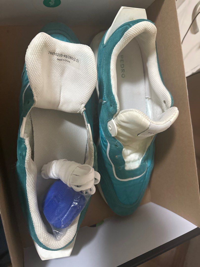 Pedro Sneakers (Category: Sneakers) located in Quezon City. Submitted by lfa02 (Listing ID 1384923200, Image 2). Description: Pedro Shoes Bought in Singapore Used only twice in a concert .
