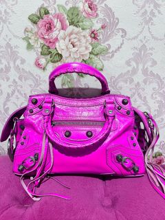 (Kategori: ) berada di . Dikirim oleh prelovednewstock (ID iklan 1385007572, Gambar 1). Deskripsi: .