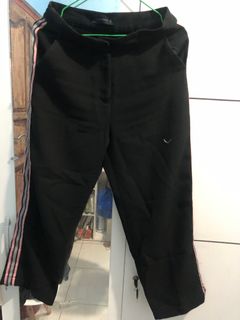 (Kategori: ) berada di . Dikirim oleh dkrlxk (ID iklan 1384984688, Gambar 1). Deskripsi: .