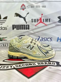 (Kategori: ) berada di . Dikirim oleh izzystoreshoes (ID iklan 1384953067, Gambar 1). Deskripsi: .