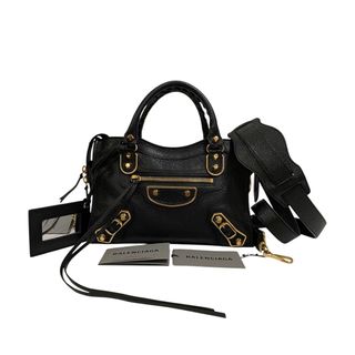 (Kategori: ) berada di . Dikirim oleh brandedboutiquez (ID iklan 1384866836, Gambar 1). Deskripsi: .