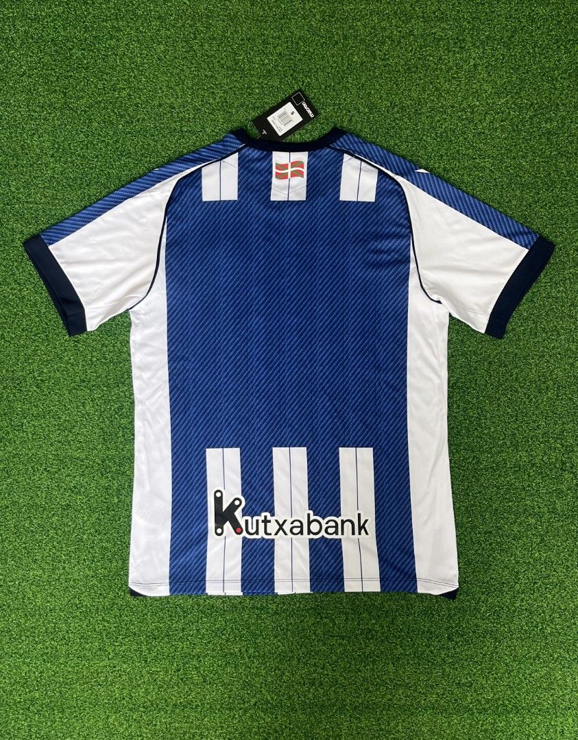 Real Sociedad Jersey 25/26 (Category: Activewear) located in Singapore. Submitted by calcio_sport_jersey (Listing ID 1384935330, Image 2). Description: 🎽PRE-ORDER: Customize Sports Jerseys✨ ✅ Easy Payment: Paynow ✅ Latest or Retro Style ✅ Pm Me For More Jersey Info ✅ Personalize: Name, Number, Patch ✅ Affordable Printing: $5 (Name + Number) ✅ Patch Add-ons: $2 each 🎉Free Shipping on 2+ items‼️🎉 Buy more and save on delivery/discount！ ⚠️ Delive