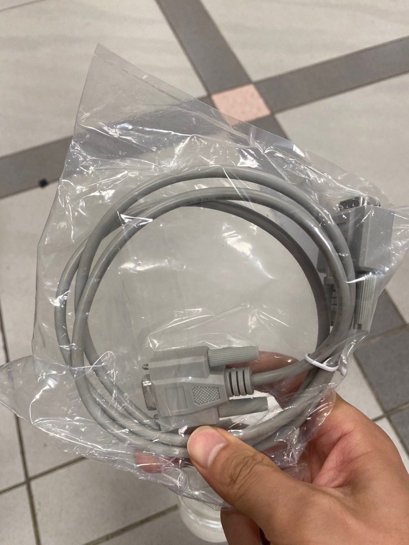 RS-232 cable (Category: Cables & Adaptors) located in Singapore. Submitted by boeysan (Listing ID 1384875201, Image 1). Description: 5 dollar. Collect at little Indian MRT or hillview MRT .
