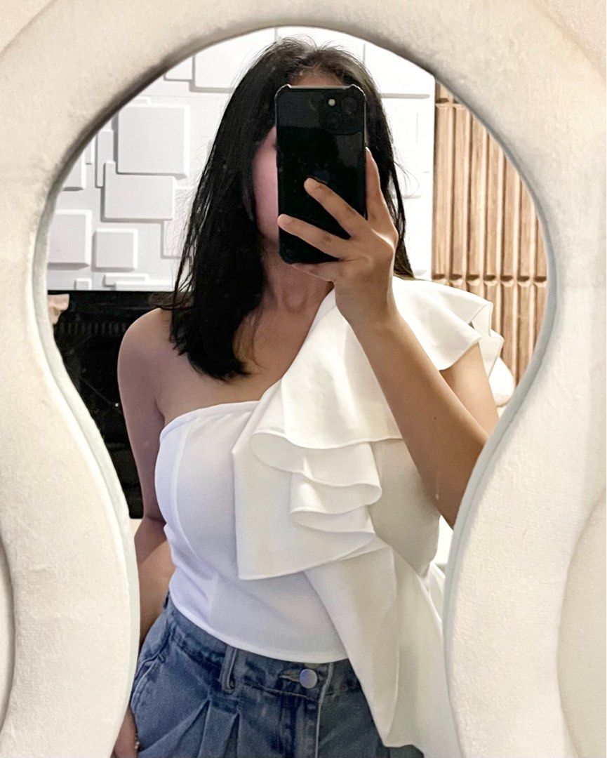shein white asymmetrical one-shoulder top with layered dramatic ruffle (Category: Others Tops) located in Manila. Submitted by shopthisstuff (Listing ID 1385005496, Image 1). Description: never used ; just washed.