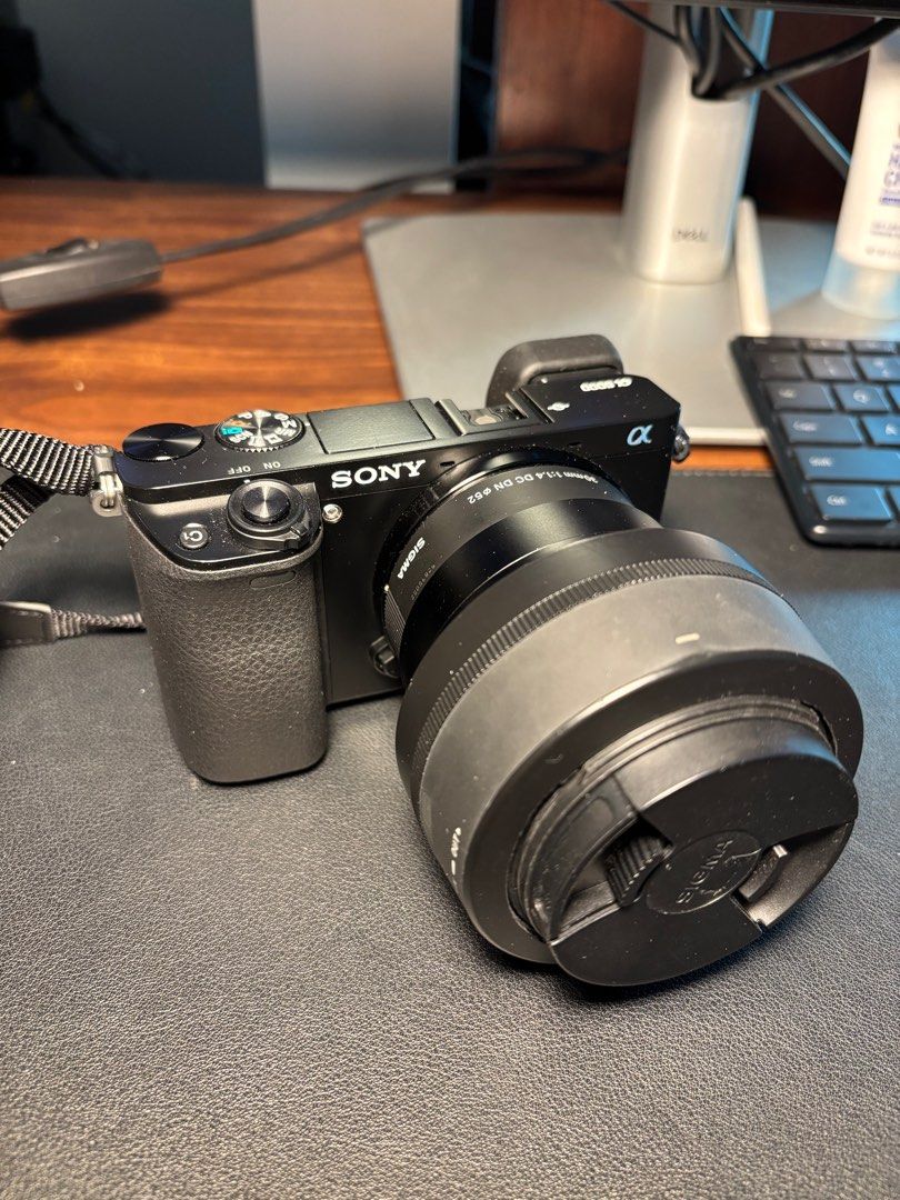 Sigma 30mm F1 Sony A6000 Car Photography Sony A6000 (kit Lens