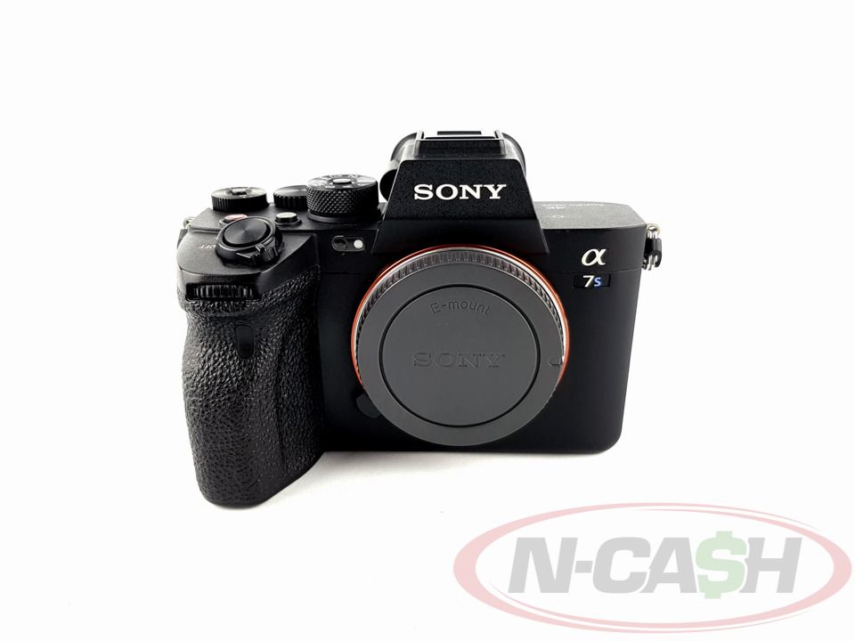 Sony A7S iii Mirrorless DSLR Body (Category: Cameras) located in Makati City. Submitted by luxury_by_ncash_2 (Listing ID 1384894075, Image 1). Description: N-Cash Pawnshop "Instant Cash for Bags, Watches, Cars, and Electronics" https://www.ncash-pawnshop-philippines.com/ Sony A7S iii Mirrorless DSLR Body Sony Philippines unit Appearance is 9.8 out of 10. Like new. Shutter count of only 20400 Perfect working condition Camera comes with 1 Wasabi ba