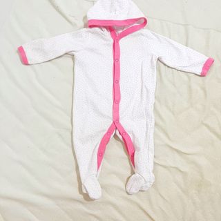 (Category: ) located in . Submitted by cb.shoppe56 (Listing ID 1384969886, Image 1). Description: .