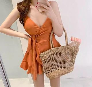 (Kategori: ) berada di . Dikirim oleh preloved.byet (ID iklan 1384849332, Gambar 1). Deskripsi: .
