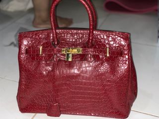 (Kategori: ) berada di . Dikirim oleh raviblondy98358 (ID iklan 1384970624, Gambar 1). Deskripsi: .