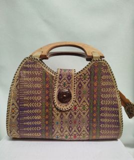 (Kategori: ) berada di . Dikirim oleh dywayusashi (ID iklan 1384942323, Gambar 1). Deskripsi: .