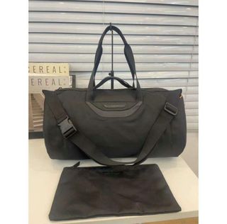 (Kategori: ) berada di . Dikirim oleh vipshopz (ID iklan 1384887531, Gambar 1). Deskripsi: .