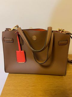 （分類：）位於 。 由 staryee 提交（商品編號 1384932988，圖片 1）。簡介： 。
