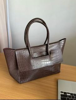 (Kategori: ) berada di . Dikirim oleh prelovedby_____ (ID iklan 1384988327, Gambar 1). Deskripsi: .