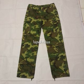(Kategori: ) berada di . Dikirim oleh lapaktilas (ID iklan 1384957683, Gambar 1). Deskripsi: .
