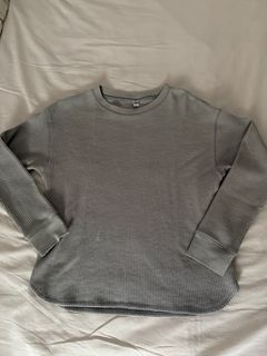 (Category: ) located in . Submitted by tash.preloved (Listing ID 1384913243, Image 1). Description: .