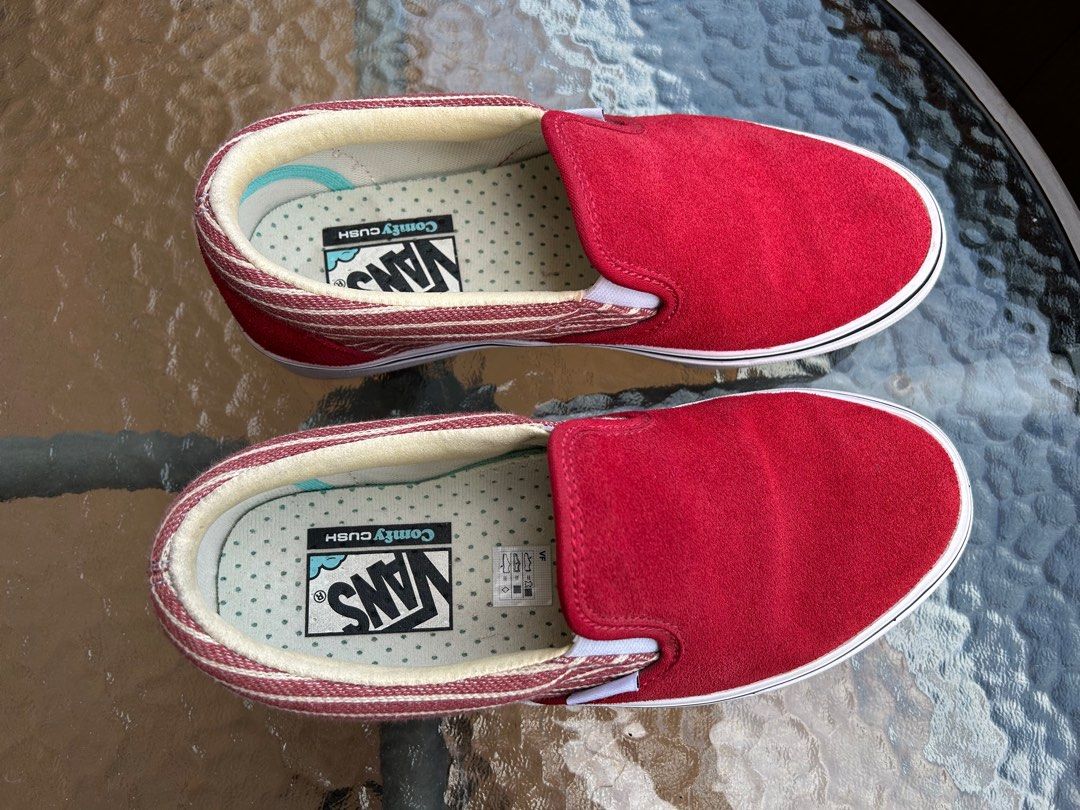 Vans Sepatu Vans Shoes comvycush slip on New Balance Nike Tennis Padel vans  old skool jual cepat fast SALE JUAL CEPAT