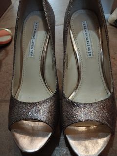 Vera Wang lavander High Heels, we'll use64222390821122110