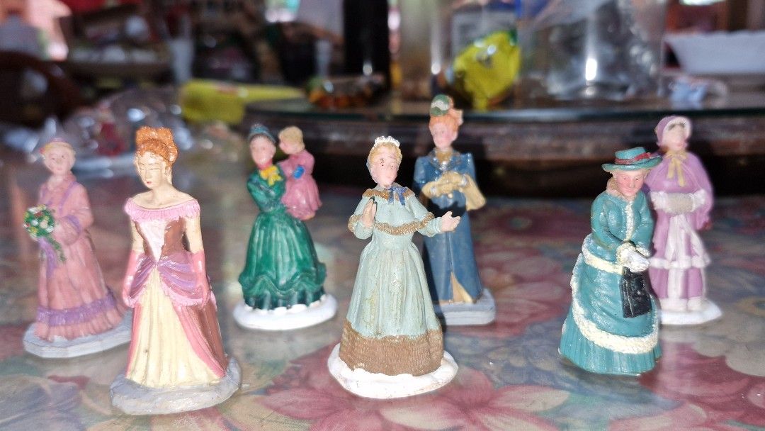 Victorian Ladies Lemax bundle (Category: Storybooks) located in Quezon City. Submitted by belikabim2014 (Listing ID 1384858830, Image 1). Description: bundle of 7 pcs buyer books courier novaliches.