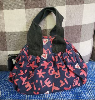 （分類：）位於 。 由 fafafree 提交（商品編號 1384906463，圖片 1）。簡介： 。