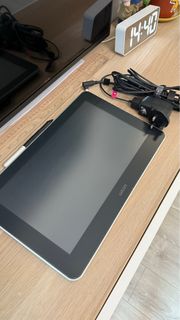 WACOM One Drawing Display
