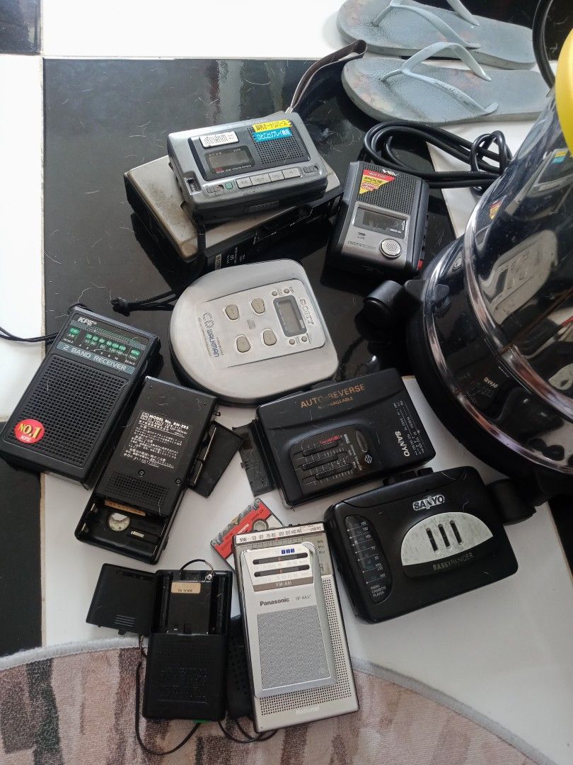 Walkman/ amfm receiver / recorder (Category: Portable Music Players) located in Bulacan. Submitted by dyazpuzhpley021577r (Listing ID 1384837397, Image 1). Description: pirce starts at 600 and up some with iisue mostly working.