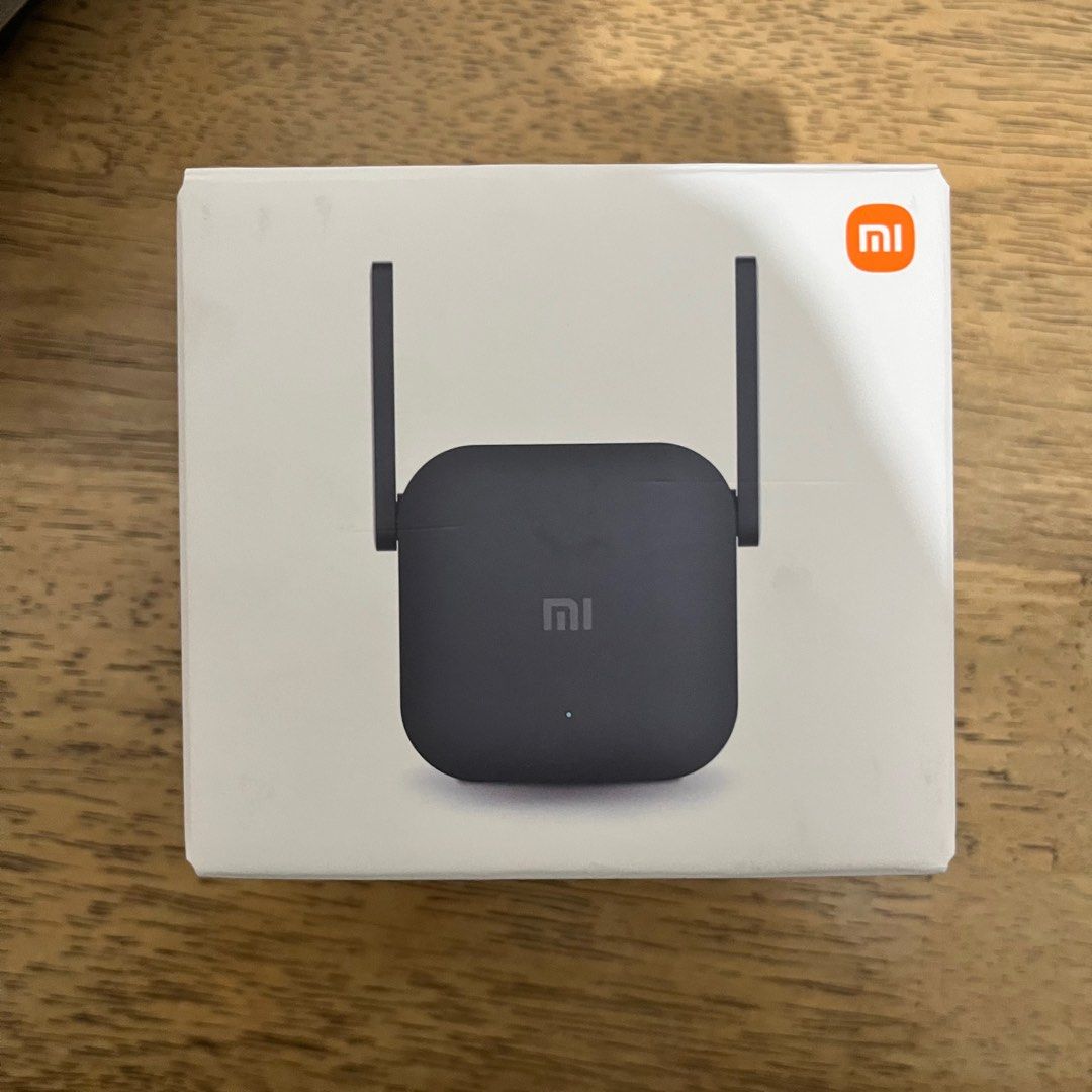 Xiao mi WiFi Range Extender (Category: Networking) located in Manila. Submitted by hdat01 (Listing ID 1384877466, Image 1). Description: .
