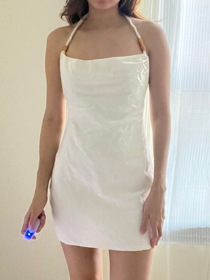 Zara linen halter dress (Category: Dresses) located in Pasig City. Submitted by shopmic (Listing ID 1384882412, Image 2). Description: Good as new Ref: 5’2 ft 32 bust 25-26 waist .