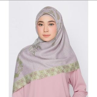 (Kategori: ) berada di . Dikirim oleh sasa_branded_shop (ID iklan 1384866814, Gambar 1). Deskripsi: .