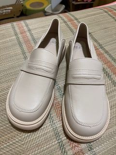 由 sherryland101 (刊登 ID 1385215049，圖片 1) 提交，位於 的 (類別：)，說明：。