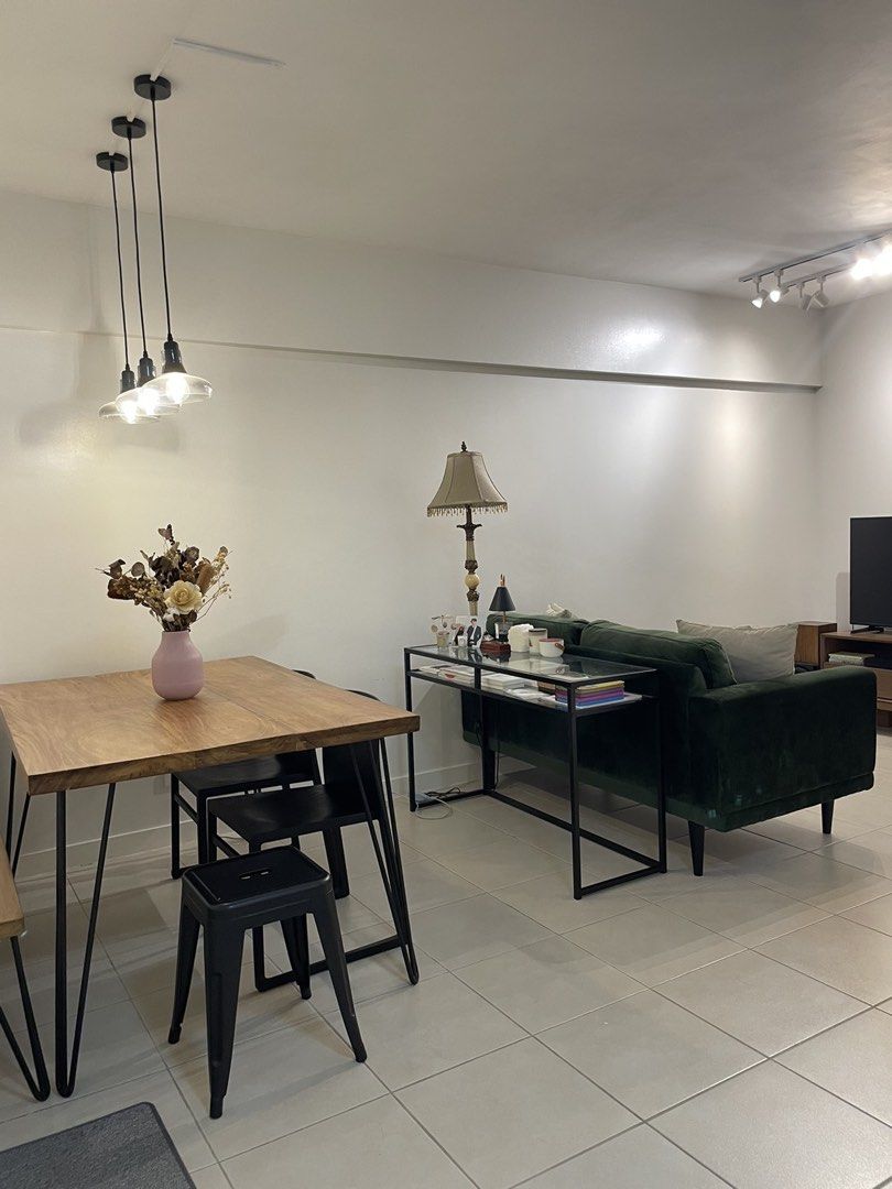 2BR Mirea Residences Pasig - RUSH SALE! (Category: Apartments & Condos) located in Taguig. Submitted by jack_call_09173007178 (Listing ID 1385109547, Image 1). Description: PROPERTY CODE: DS88-001493 CATEGORY: Residential PROJECT: MIREA RESIDENCES LOCATION: PASIG CITY Barangay: SANTOLAN TOWER: VESPERA FLOOR/STREET: 602 *Unit/Block/Lot: 602 Developer: DMCI HOMES FLOOR AREA: 63.5 SQM BEDROOMS: 2 Bedrooms TOILET AND BATH: 1 PARKING: N/A FURNISHING: 