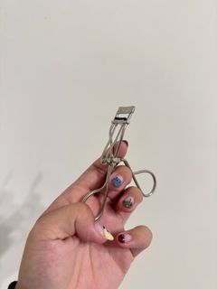由 jossy50617 (刊登 ID 1385095644，圖片 1) 提交，位於 的 (類別：)，說明：。