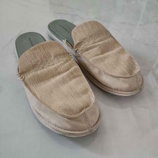 由 061470635638 (刊登 ID 1385113145，圖片 1) 提交，位於 的 (類別：)，說明：。