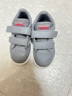 （分類：）位於 。 由 yeemanchan 提交（商品編號 1385213831，圖片 1）。簡介： 。