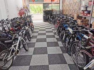 (Category: ) located in . Submitted by hsgbicycle (Listing ID 1385087368, Image 1). Description: .