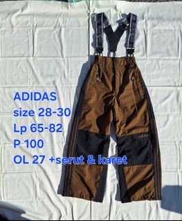 (Kategori: ) berada di . Dikirim oleh treasure.outdoor.n.fashion (ID iklan 1385175618, Gambar 1). Deskripsi: .