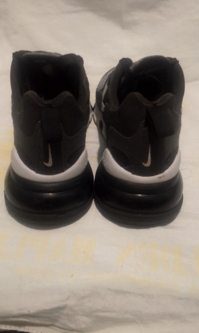 Air Max 270 REACT MENS (Category: Sneakers) located in Manila. Submitted by ymorzepol674293 (Listing ID 1385088624, Image 3). Description: .