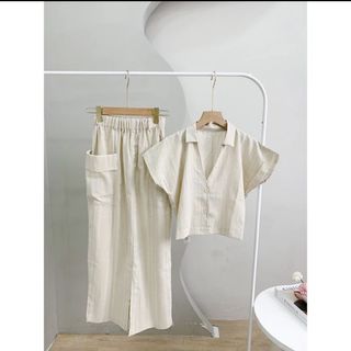 (Kategori: ) berada di . Dikirim oleh windafbrty (ID iklan 1385153581, Gambar 1). Deskripsi: .