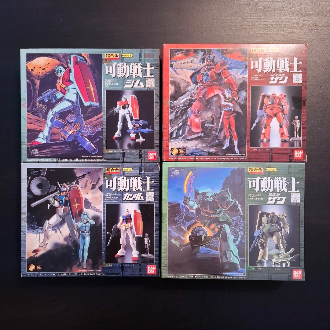 Figura De Colección Bandai Chogokin Mobile Suit Gundam - Modelos RX-78, RGM-79, MS-06 Char's Zaku (usado)