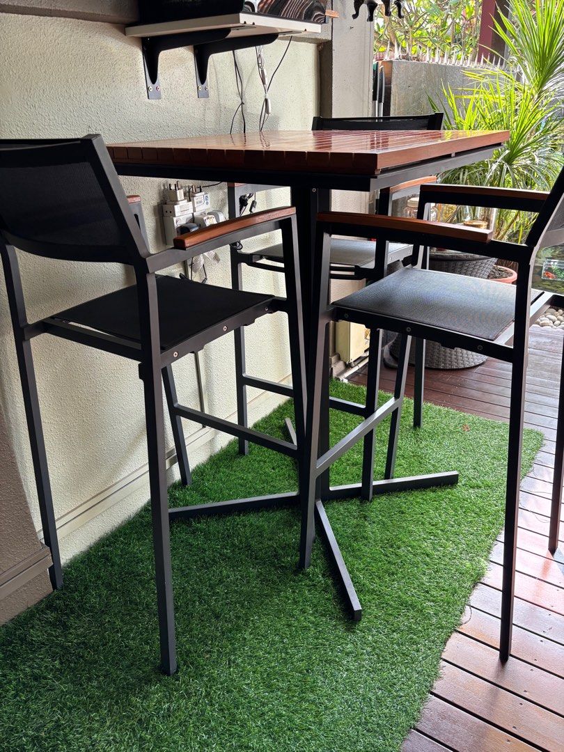 Bar table (Category: Tables & Sets) located in Singapore. Submitted by pisces66 (Listing ID 1385104789, Image 2). Description: Well kept barely used high table with 3 chairs. Bought from Boulevard. Ideal for small corners/ balconies. Self pick up please from Bedok south. Will consider reasonable offer. .