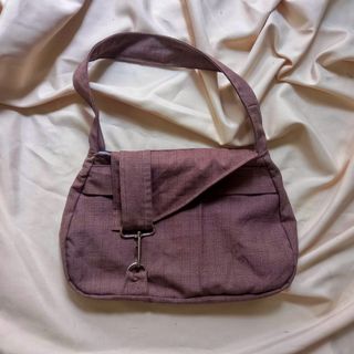 (Kategori: ) berada di . Dikirim oleh alterar (ID iklan 1385174600, Gambar 1). Deskripsi: .