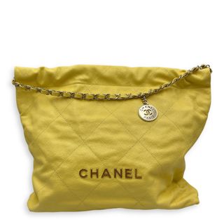 (Category: ) located in . Submitted by carousellluxury (Listing ID 1385158340, Image 1). Description: .