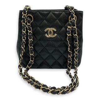(Category: ) located in . Submitted by carousellluxury (Listing ID 1385158313, Image 1). Description: .